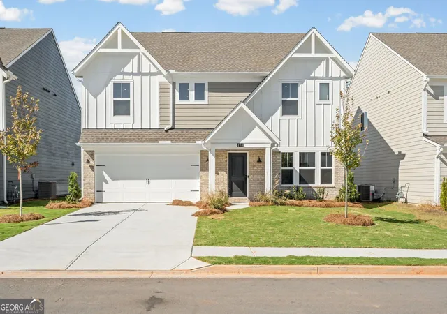 Photo 4 of Sale Pending at 178 Warrior Ct, Hoschton, GA 30548 | MLS# 10823947 | Listing updated on 2026-10-27