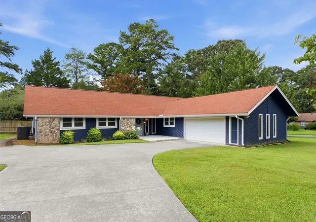 Single family home for sale at 3772 Ardsley Ct, Marietta, GA 30062 | MLS# 10829277 | Listing updated on 2026-09-17