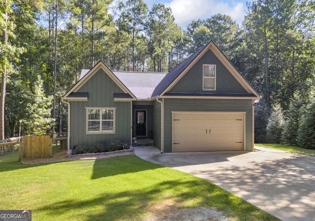 Photo 1 of Single family home for sale at 2581 Clarence Odum Rd, Monroe, GA 30656 | MLS# 10842437 | Listing updated on 2026-09-11