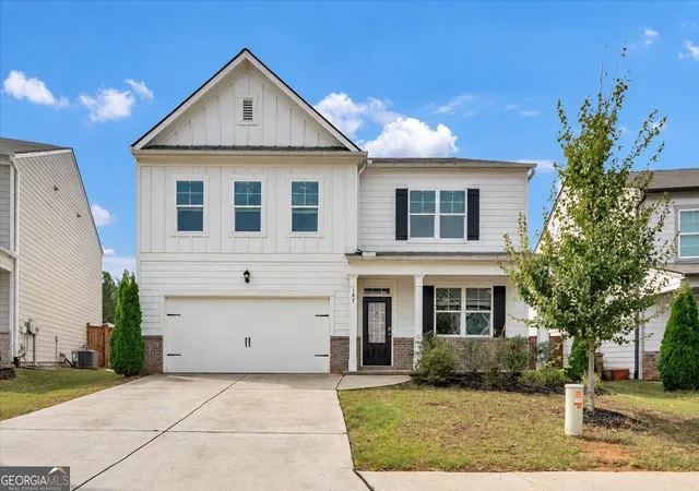 Single family home for sale at 167 Fernbrook Trl, Dawsonville, GA 30534 | MLS# 10853531
