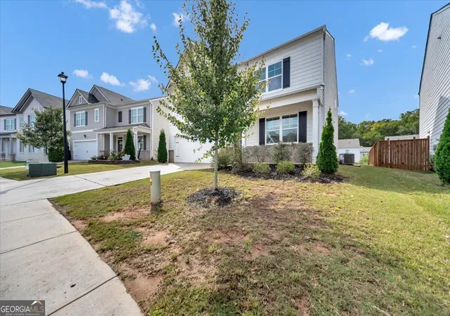 Photo 3 of Single family home for sale at 167 Fernbrook Trl, Dawsonville, GA 30534 | MLS# 10853531 | Listing updated on 2026-10-09