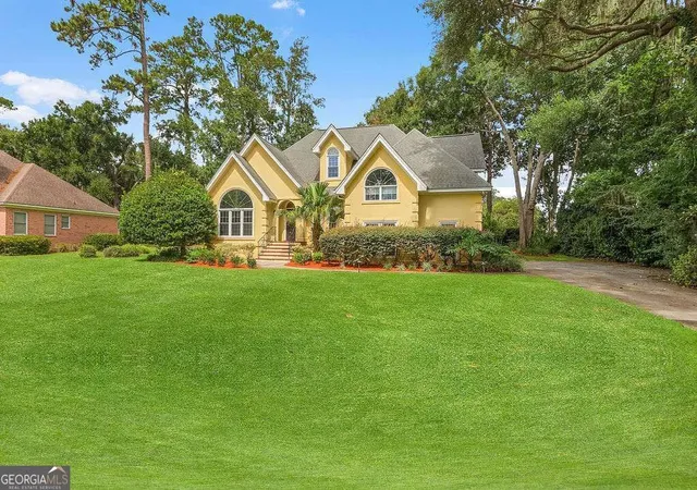 Photo 3 of Single family home for sale at 230 Lyman Hall, Savannah, GA 31410 | MLS# 10847245 | Listing updated on 2026-09-30