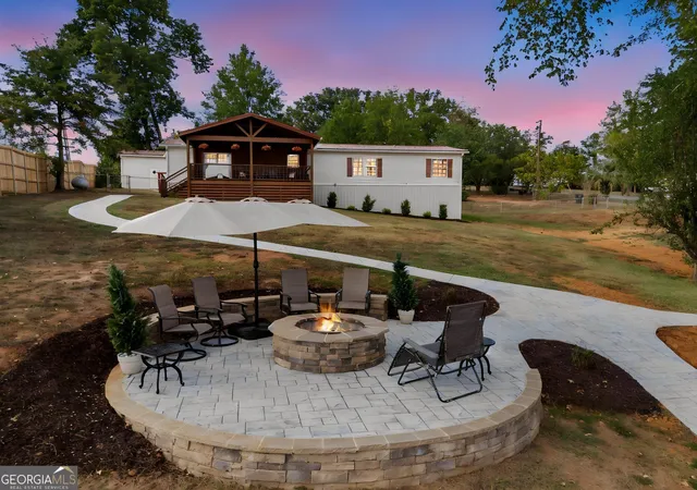 Photo 1 of Sale Pending at 124 River N Rd Se, Milledgeville, GA 31061 | MLS# 10846751 | Listing updated on 2026-09-17