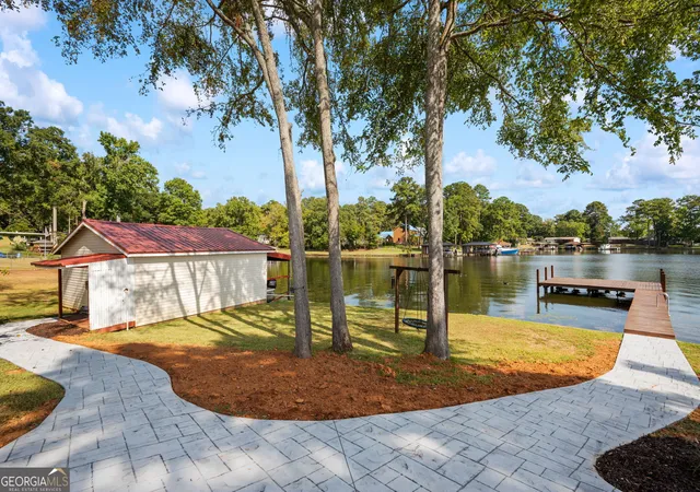 Photo 3 of Sale Pending at 124 River N Rd Se, Milledgeville, GA 31061 | MLS# 10846751 | Listing updated on 2026-09-17