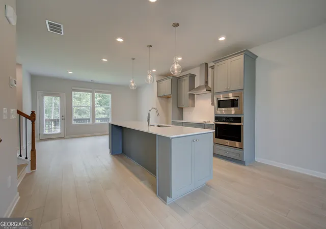 Townhouse for sale at 3004 Daybreak Ln, Newnan, GA 30265 | MLS# 10786972
