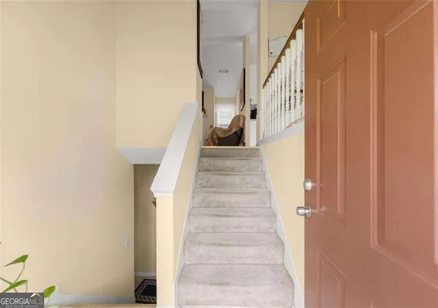 Photo 4 of Single family home for sale at 306 Crosswalk Dr, Auburn, GA 30011 | MLS# 10849914 | Listing updated on 2026-10-05