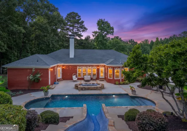 Photo 2 of Single family home for sale at 7180 Westray Rd, Cumming, GA 30028 | MLS# 10849128 | Listing updated on 2026-10-02