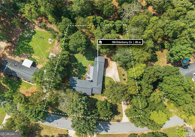 Photo 4 of Single family home for sale at 186 Elderberry Cir, Athens, GA 30605 | MLS# 10850036 | Listing updated on 2026-10-09