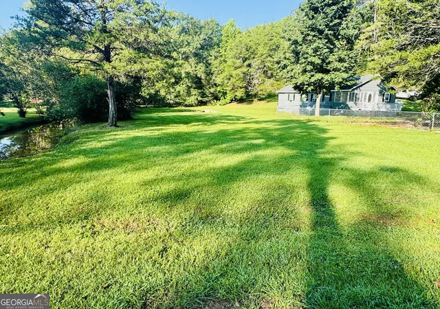 Photo 4 of Single family home for sale at 482 E Pine Lake Dr, West Point, GA 31833 | MLS# 10851146 | Listing updated on 2026-10-06