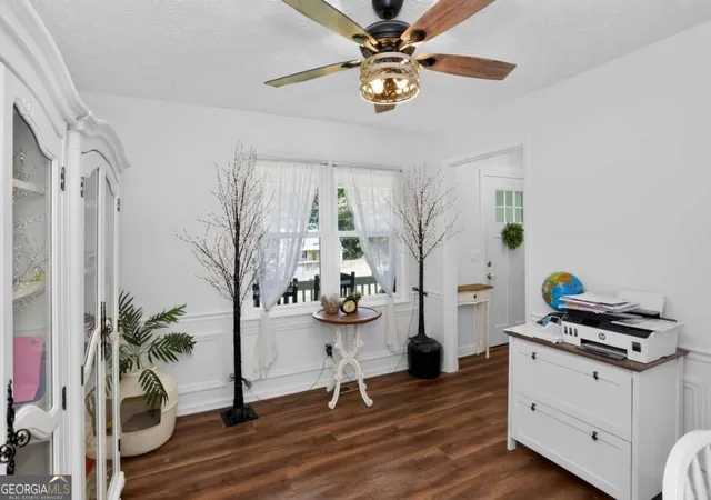 Photo 2 of Single family home for sale at 222 Valley Brk Dr, Woodstock, GA 30188 | MLS# 10836976 | Listing updated on 2026-09-17