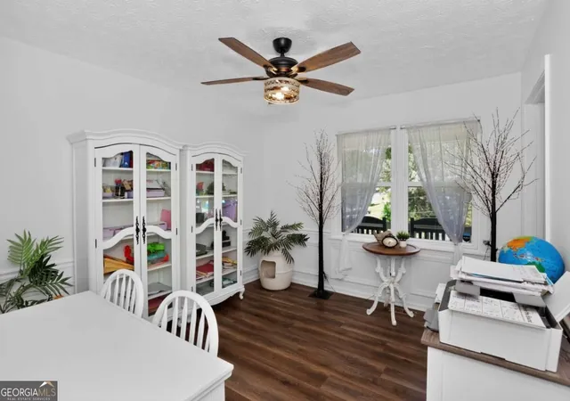 Photo 3 of Single family home for sale at 222 Valley Brk Dr, Woodstock, GA 30188 | MLS# 10836976 | Listing updated on 2026-09-17