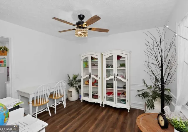 Photo 4 of Single family home for sale at 222 Valley Brk Dr, Woodstock, GA 30188 | MLS# 10836976 | Listing updated on 2026-09-17