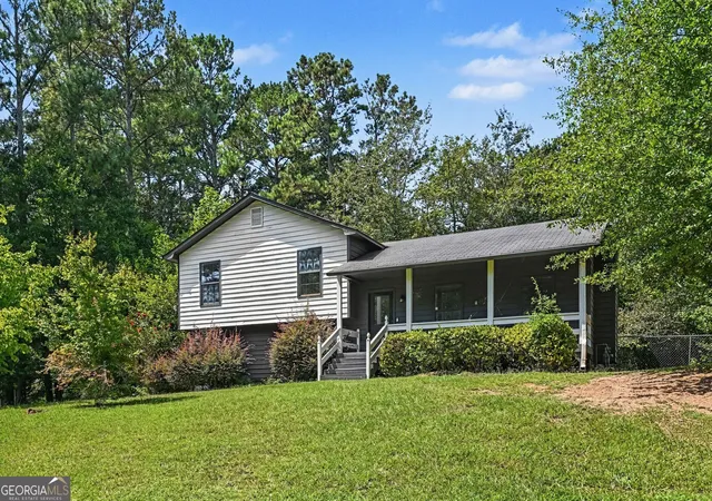 Photo 2 of Single family home for sale at 56 Noses Crk Rd Sw, Marietta, GA 30064 | MLS# 10764590 | Listing updated on 2026-09-02
