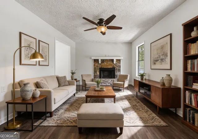 Photo 4 of Single family home for sale at 56 Noses Crk Rd SW, Marietta, GA 30064 | MLS# 10764590 | Listing updated on 2026-09-02