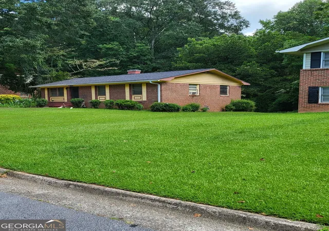 Photo 2 of Single family home for sale at 3254 Belfort Rd Se, Atlanta, GA 30354 | MLS# 10836050 | Listing updated on 2026-09-15