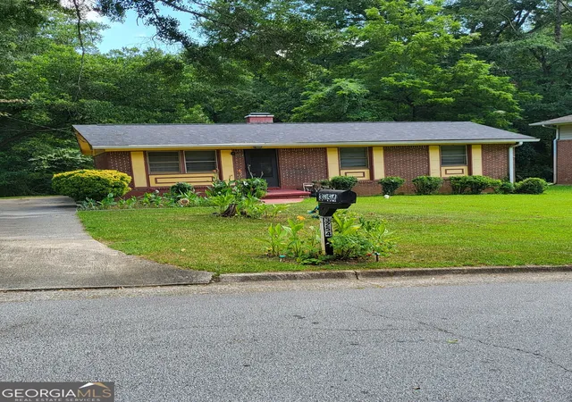 Photo 3 of Single family home for sale at 3254 Belfort Rd Se, Atlanta, GA 30354 | MLS# 10836050 | Listing updated on 2026-09-15