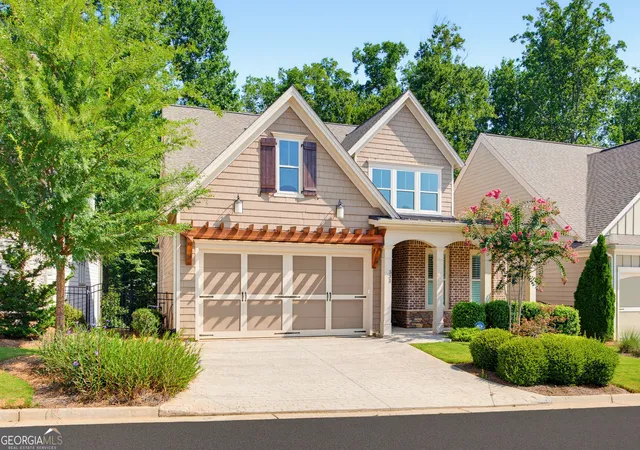 Photo 3 of Sale Pending at 333 Little Pine Ln, Woodstock, GA 30188 | MLS# 10837055 | Listing updated on 2026-09-10