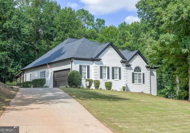 Photo 1 of Single family home for sale at 151 Dumar Ln, Hoschton, GA 30548 | MLS# 10843995 | Listing updated on 2026-09-25
