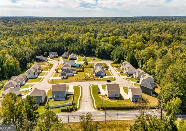 Photo 52 of Single family home for sale at 135 Hunts Ml Cir, Griffin, GA 30224 | MLS# 10819073 | Listing updated on 2026-09-09