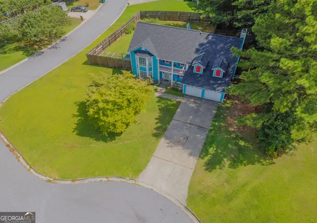 Photo 2 of Single family home for sale at 3525 S Portsmouth Cir, Lithonia, GA 30038 | MLS# 10844956 | Listing updated on 2026-09-25