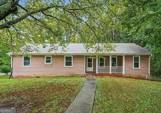 Photo 1 of Single family home for sale at 2726 Raven Wood Dr, Snellville, GA 30078 | MLS# 10814331 | Listing updated on 2026-10-06