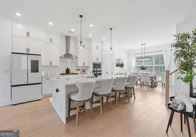 Photo 1 of Townhouse for sale at 285 Walker Ave, Roswell, GA 30076 | MLS# 10820399 | Listing updated on 2026-09-11