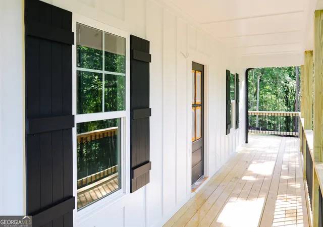Photo 4 of Single family home for sale at 650 Duffy Grizzle Rd, Dahlonega, GA 30533 | MLS# 10840942 | Listing updated on 2026-09-20