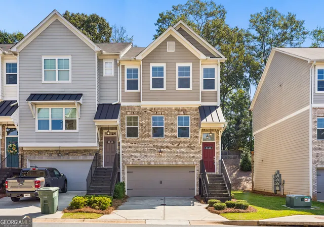 Photo 1 of Townhouse for sale at 2513 Hedgeway Cir, Kennesaw, GA 30144 | MLS# 10849005 | Listing updated on 2026-09-23