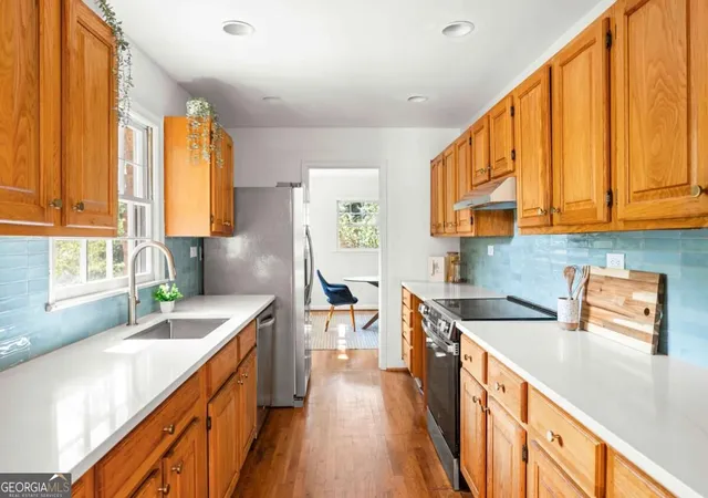 Photo 2 of Single family home for sale at 1120 Bromley Rd, Avondale Estates, GA 30002 | MLS# 10872802 | Listing updated on 2026-10-28