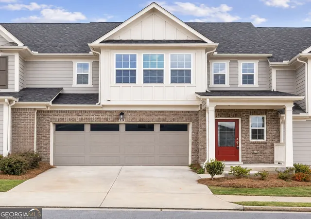 Photo 1 of Single family home for sale at 13 Millican Dr, Peachtree City, GA 30269 | MLS# 10796962 | Listing updated on 2026-09-24