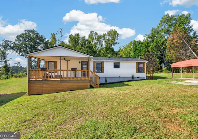 Photo 3 of Manufactured home for sale at 245 Minor Rd Ne, Milledgeville, GA 31061 | MLS# 10852850 | Listing updated on 2026-10-08