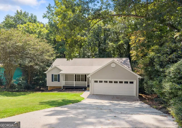 Photo 2 of Single family home for sale at 473 Christopher Dr, Gainesville, GA 30501 | MLS# 10842432 | Listing updated on 2026-09-09