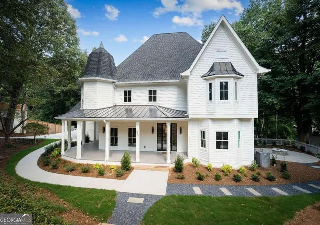 Photo 2 of Mansion for sale at 4431 Northside Chase Nw, Atlanta, GA 30327 | MLS# 10847539 | Listing updated on 2026-09-21