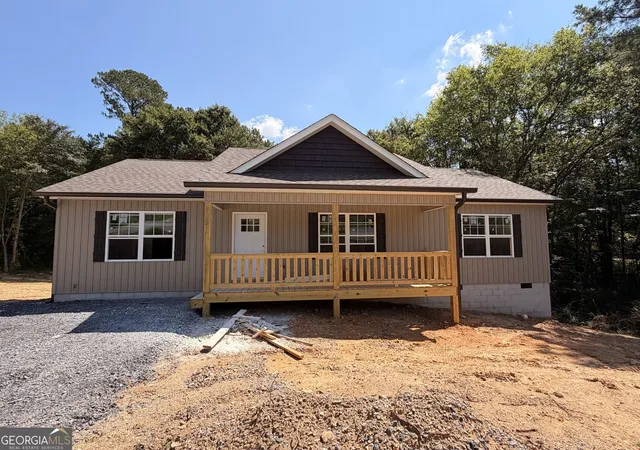 Photo 1 of Single family home for sale at 116 School St, Chatsworth, GA 30705 | MLS# 10810621 | Listing updated on 2026-09-01