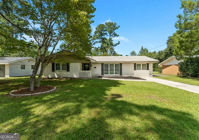 Photo 3 of Sale Pending at 122 Westwood Dr, Rincon, GA 31326 | MLS# 10840063 | Listing updated on 2026-09-13