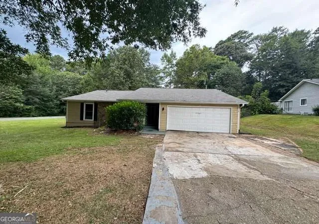 Single family home for sale at 4245 Reef Rd, Marietta, GA 30066 | MLS# 10845242