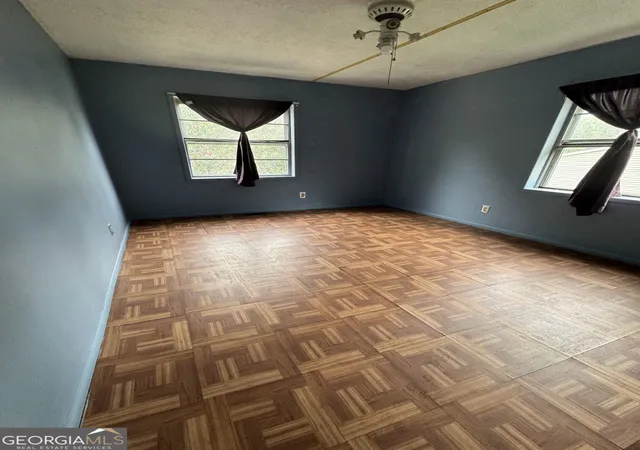 Photo 4 of Single family home for sale at 6186 Holiday Blvd, Forest Park, GA 30297 | MLS# 10843442 | Listing updated on 2026-09-24