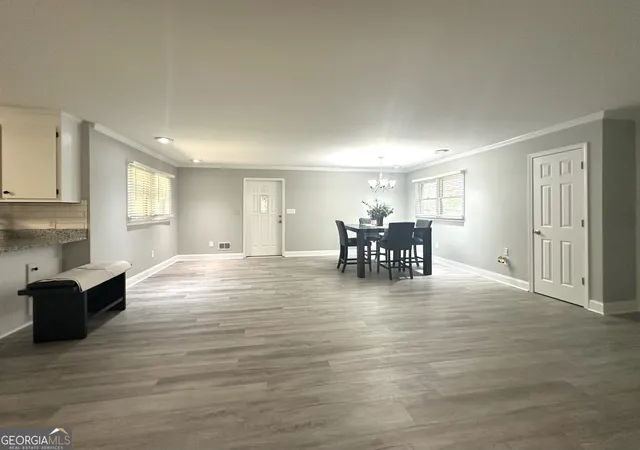 Photo 4 of Single family home for sale at 105 Hemlock St, Warner Robins, GA 31093 | MLS# 10849172 | Listing updated on 2026-09-21