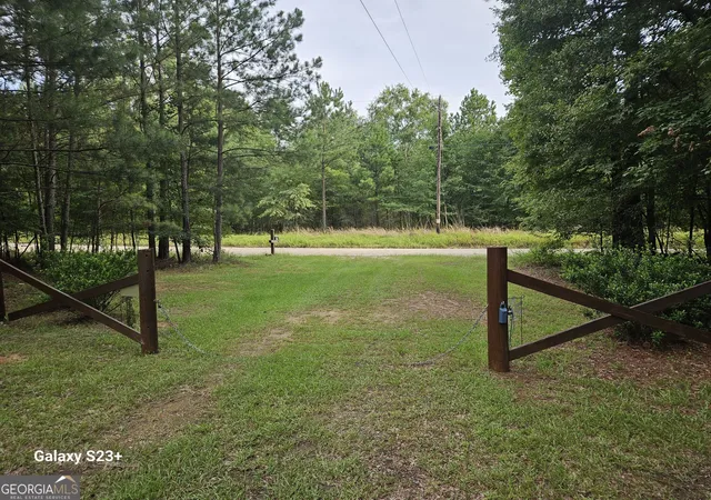 Photo 4 of Land for sale at 1371 Bairdstown Rd, Union Point, GA 30669 | MLS# 10851350 | Listing updated on 2026-10-07