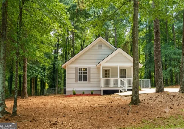 Photo 1 of Single family home for sale at 2354 Airport Dr, Athens, GA 30605 | MLS# 10830398 | Listing updated on 2026-09-27