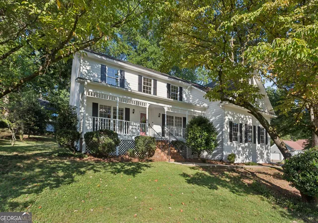 Photo 2 of Single family home for sale at 580 Berkeley Ln Ne, Kennesaw, GA 30144 | MLS# 10851724 | Listing updated on 2026-09-23