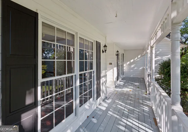 Photo 3 of Single family home for sale at 580 Berkeley Ln NE, Kennesaw, GA 30144 | MLS# 10851724 | Listing updated on 2026-09-23