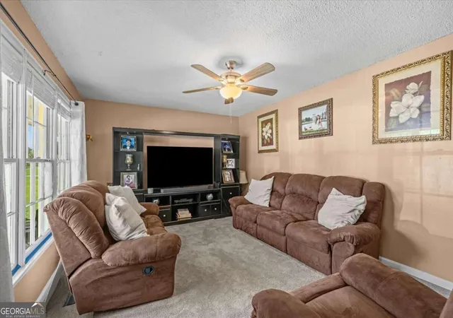 Photo 3 of Single family home for sale at 123 Donna St SW, Calhoun, GA 30701 | MLS# 10842425 | Listing updated on 2026-09-18