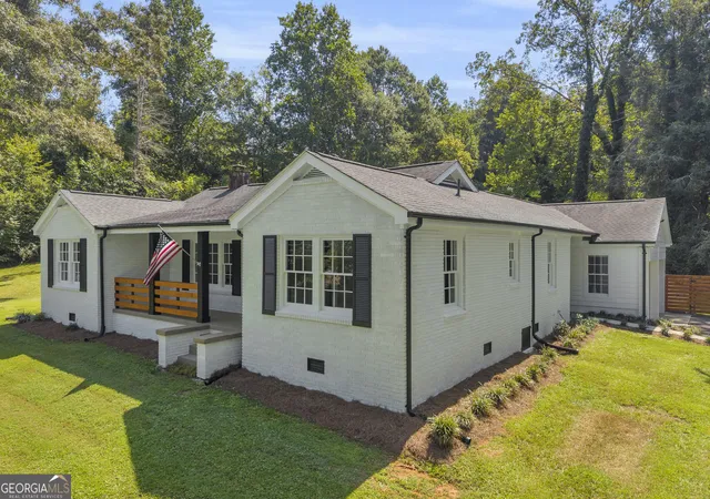 Photo 1 of Single family home for sale at 1472 Hollywood Hwy, Clarkesville, GA 30523 | MLS# 10839926 | Listing updated on 2026-09-22