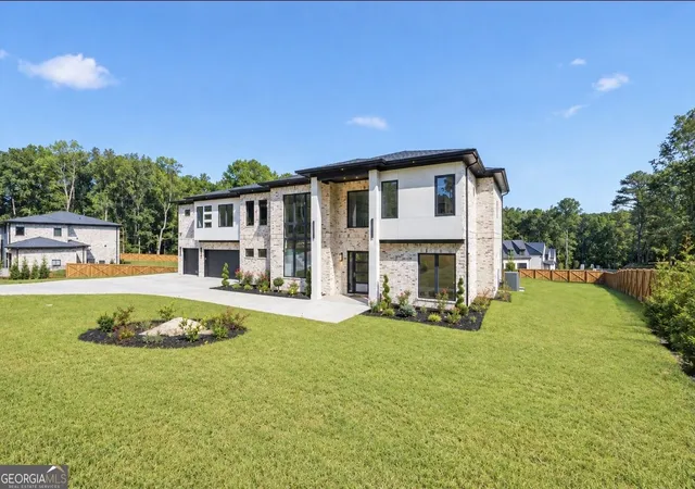 Photo 1 of Single family home for sale at 1556 Ewing Chapel Rd, Dacula, GA 30019 | MLS# 10876098 | Listing updated on 2026-10-26
