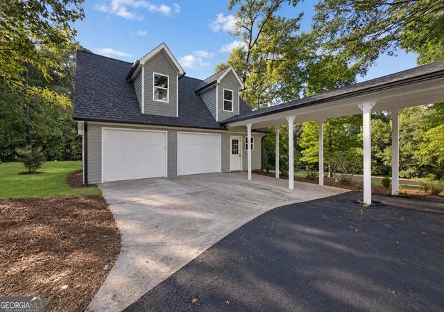 Photo 4 of Single family home for sale at 287 Rising Star Rd, Fayetteville, GA 30215 | MLS# 10839914 | Listing updated on 2026-10-26