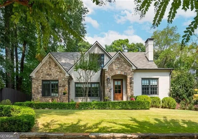 Photo 1 of Single family home for sale at 1156 E Rock Springs Rd Ne, Atlanta, GA 30306 | MLS# 10842841 | Listing updated on 2026-09-09