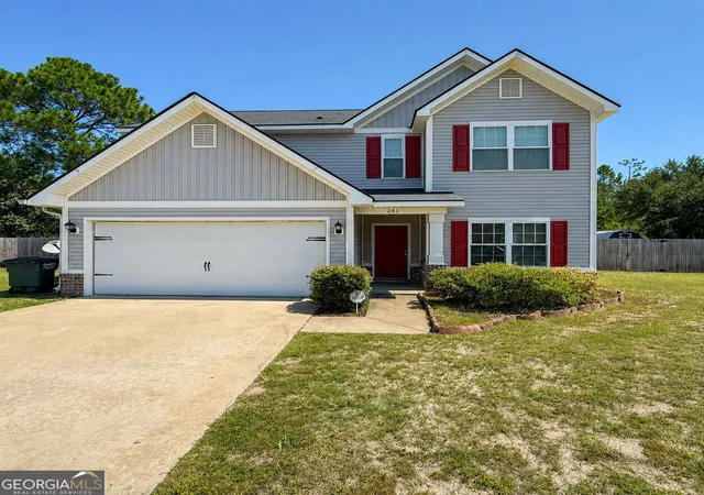 Photo 2 of Single family home for sale at 241 Owens Street Ne, Ludowici, GA 31316 | MLS# 10832475 | Listing updated on 2026-09-14