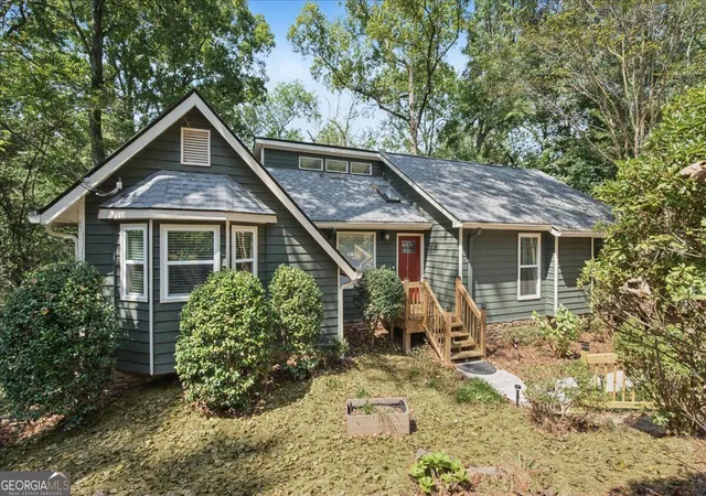 Single family home for sale at 98 Geraldine Dr SE, Smyrna, GA 30082 | MLS# 10852134