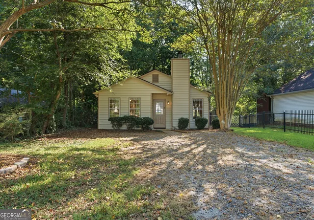 Photo 2 of Single family home for sale at 2665 Pilgrim Ml Rd, Cumming, GA 30041 | MLS# 10840434 | Listing updated on 2026-09-06